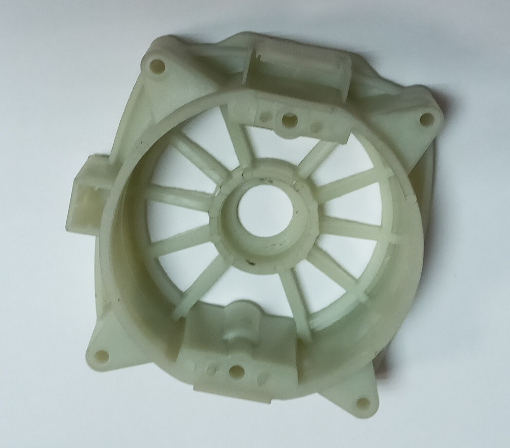 パーツ coco Корпус двигателя газонокосилки нижний: продажа, цена в Днепре