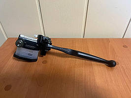 Машинка верхнього супорта правая V150A