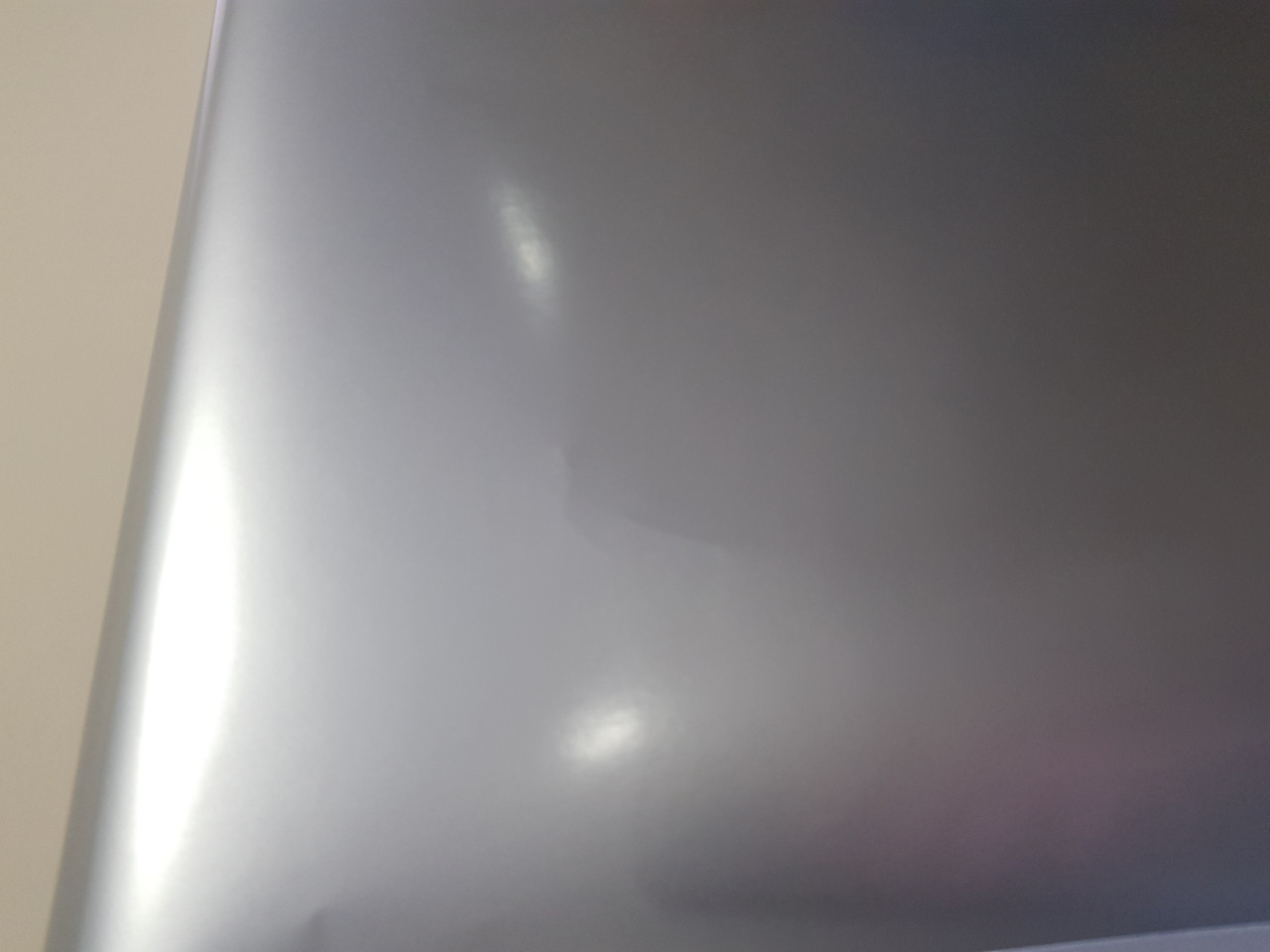 Вінілова наклейка Avery Dennison однотонне срібло на лицьовий бік холодильника, 200 х 100 см, глянцева - фото 4 - id-p1951222894