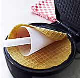 Вафельниця для тонких вафель Edenberg EB-64409 1500 Вт для ріжків трубочок з антипригарним покриттям Чорний, фото 3