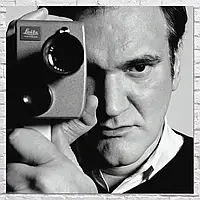 Плакат "Квентин Тарантино с кинокамерой, Quentin Tarantino", 60×60см