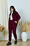 Стильний жіночий осінній прогулянковий вельветовий костюм батал: сорочка + штани-джогери (р.48+58). Арт-2672/5, фото 6