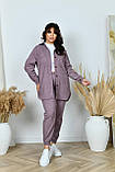 Стильний жіночий осінній прогулянковий вельветовий костюм батал: сорочка + штани-джогери (р.48+58). Арт-2672/5, фото 5