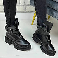 Стильні жіночі черевики на платформі натуральна шкіра застібка змійка колір чорний декор пряжка розмір 40 (26