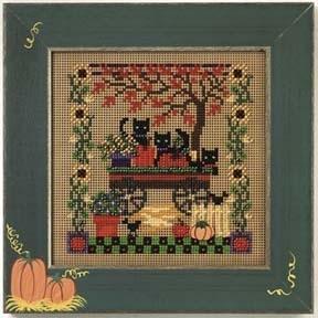 Набір для вишивки Mill Hill Scardy Cats (2005)