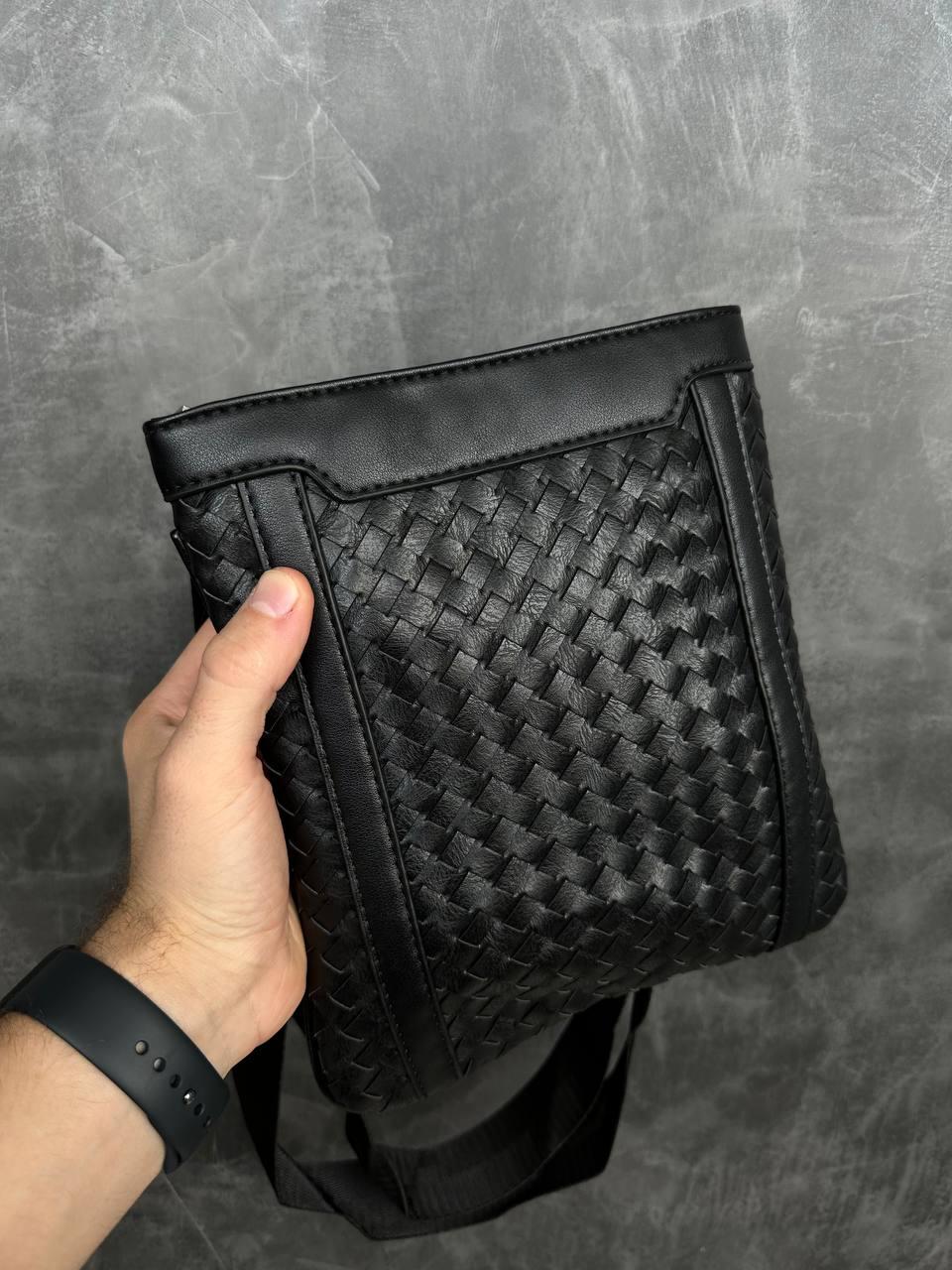 Чоловіча Чорна Сумка Месенджер Bottega Veneta