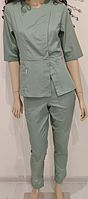 Стильний жіночий медичний костюм оливковий на кнопках тканина коттон (розмір 42-56)