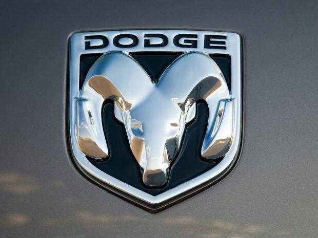 Шильдик емблема  на капот/ на багажник 87*79 мм  DODGE ДОДЖ Значок Додж dodge на капот/ на багажник