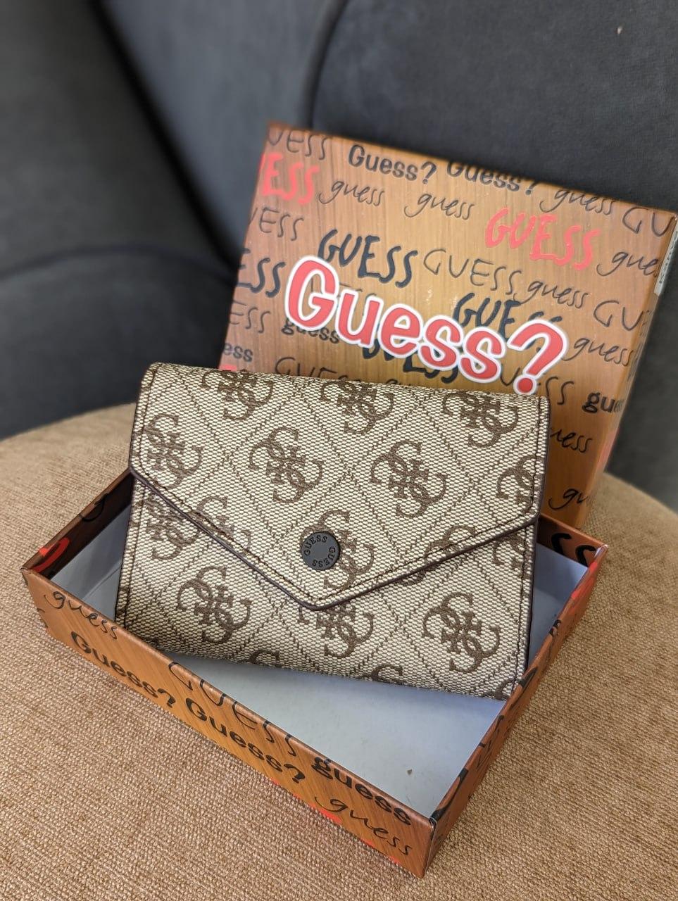 Гаманець Guess жіночий мінікнижка Гаманець Гесс бежевий