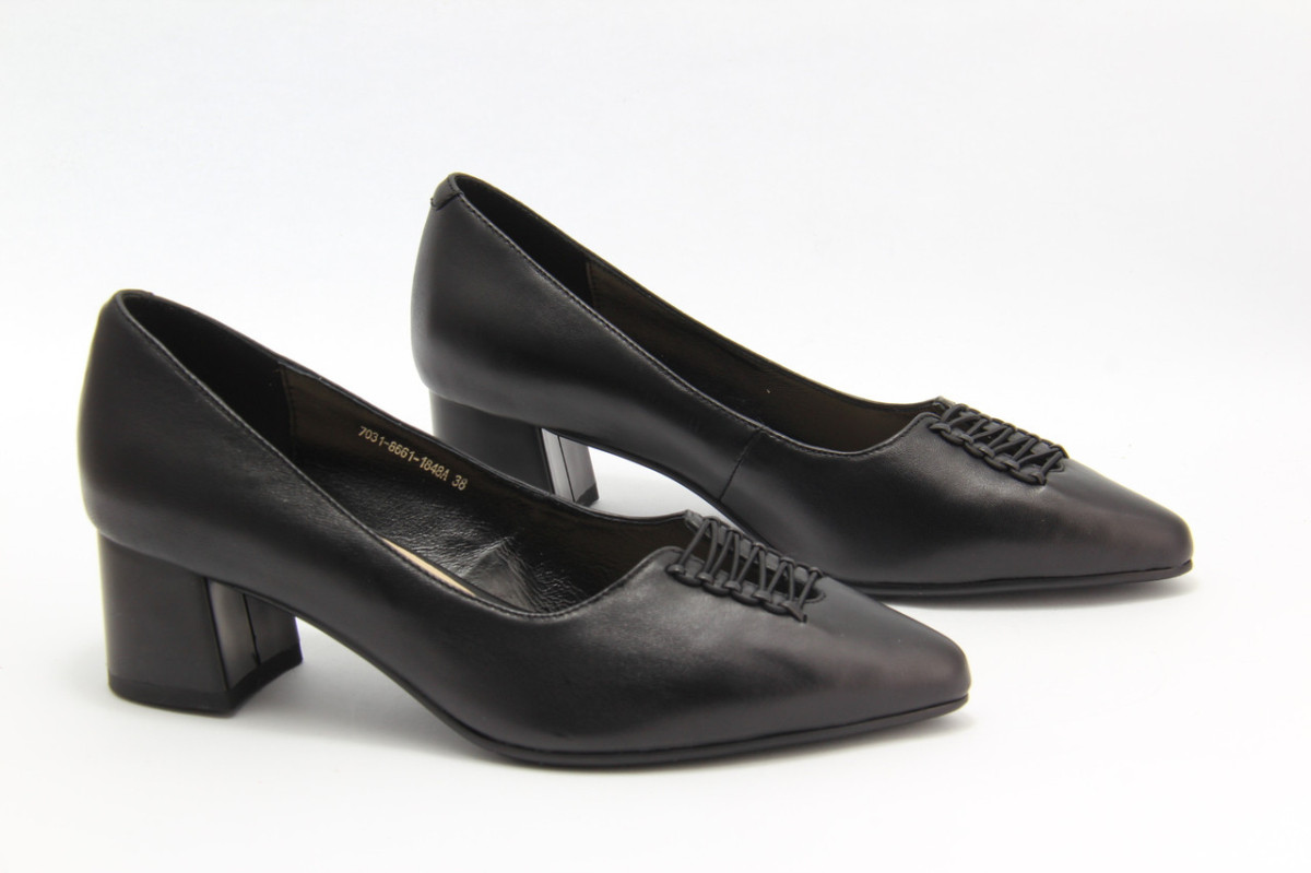 Туфлі жіночі Visttaly 1033-black( 7031-8661-1848A) чорні на підборі 37