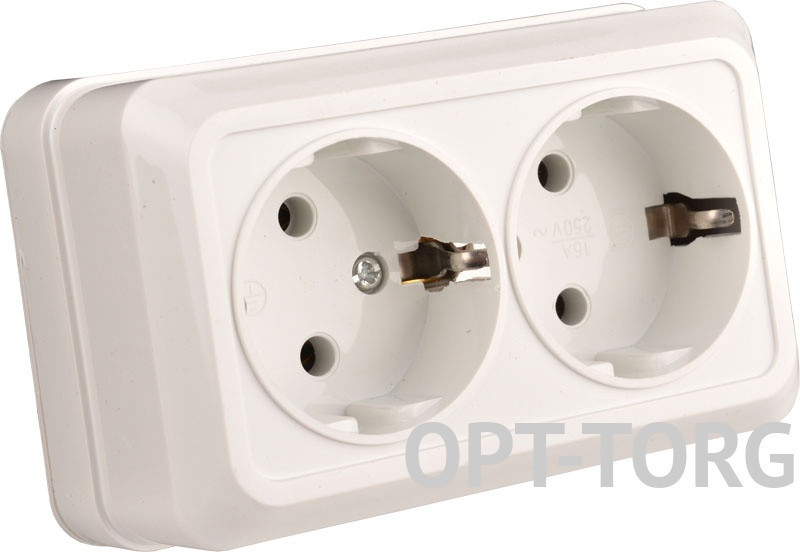 Титан Розетка Титан 2-на з/з накладна біла, фото 1