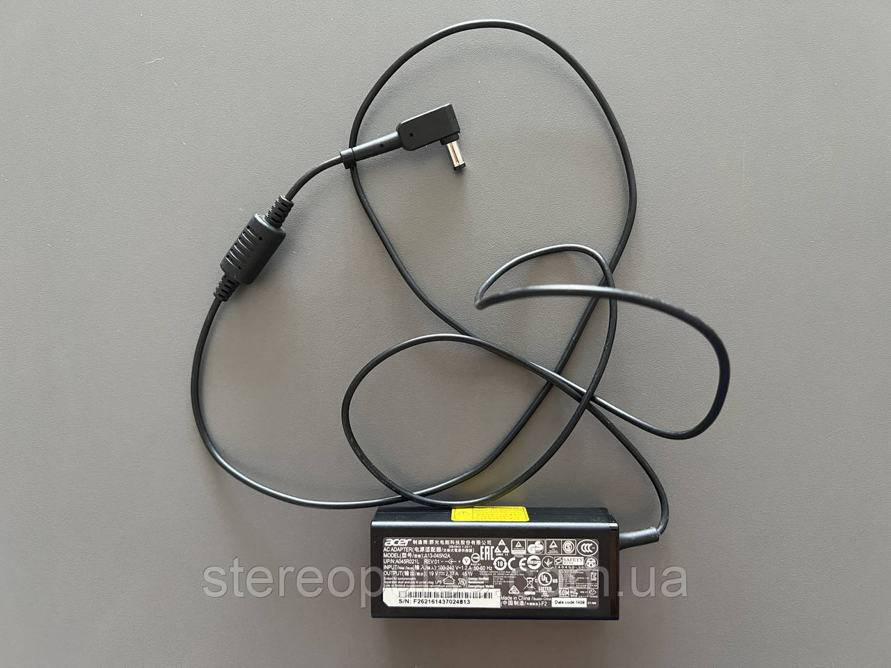 Блок живлення Acer A13-045N2A для ноутбуків Acer 45W (5.5x1.7) Original
