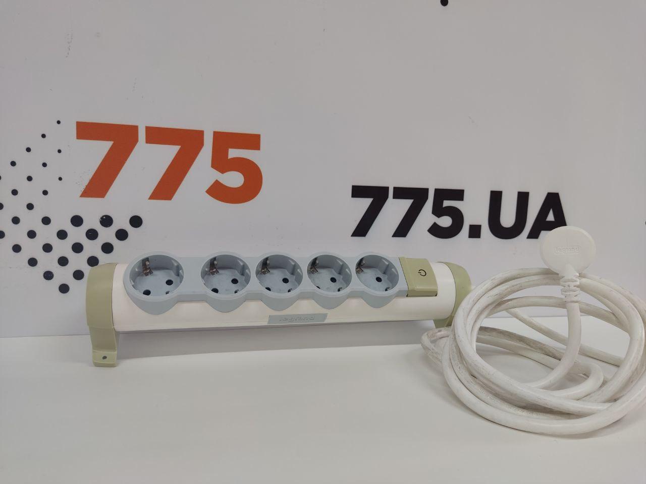 Мережевий фільтр Legrand 3680W 1.8м б/в (5 розеток)