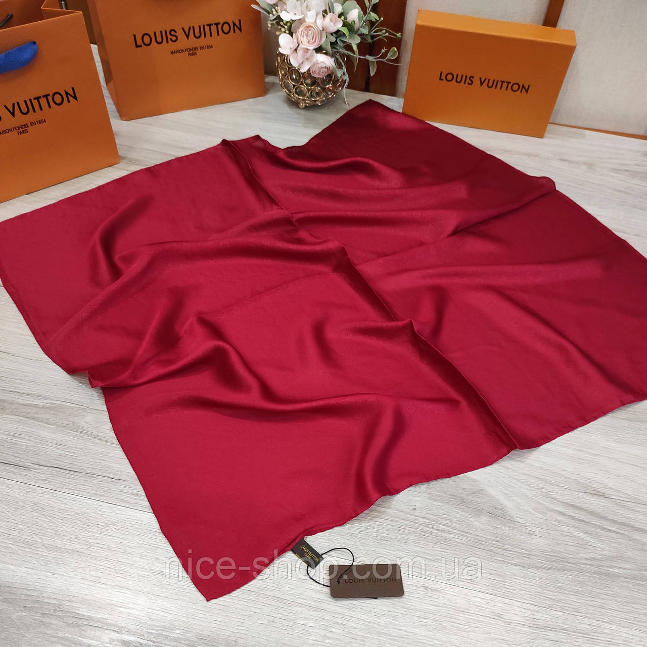 Хустка Louis Vuitton шовкова 70/70 см