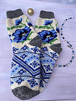 Шкарпетки з вовни жіночі білі з голубою вишивкою та квітами