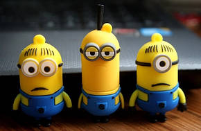 Спідниця флешка Міньйон Ґадкий я USB Flash 64 gb Minion Kevin по центру, фото 2