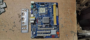 Мат. плата ASRock G31M-GS LGA775 G31 PCI-E+SVGA+GbLAN SATA MicroATX 2DDR2 № 230805, фото 1