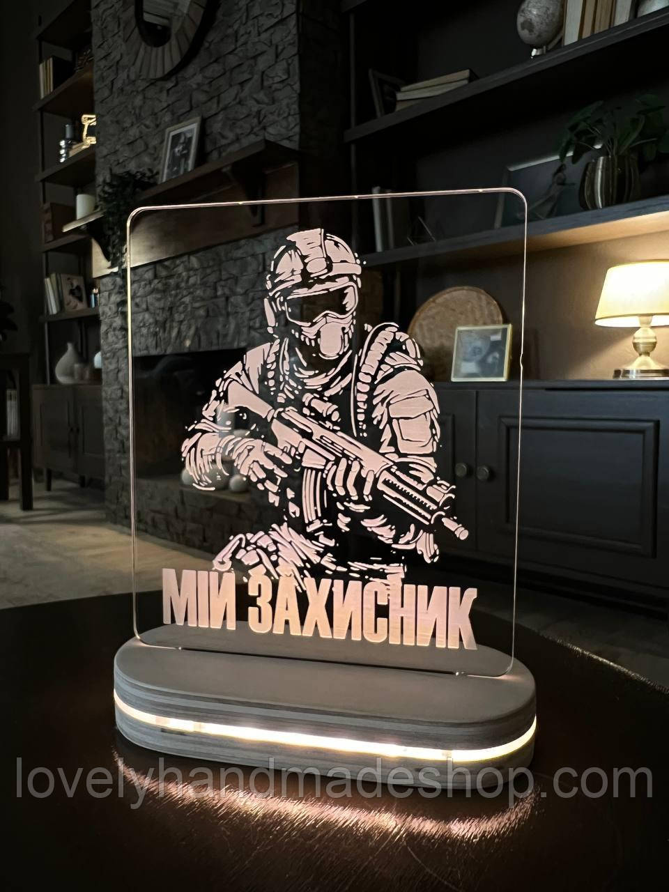 Світильник нічник , мій герой,з USB роз'ємом ,16/12 см