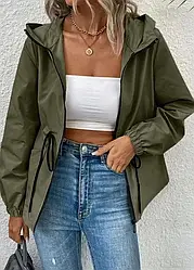 Жіноча подовжена вітровка на підкладці з капюшоном і кишенями хакі
