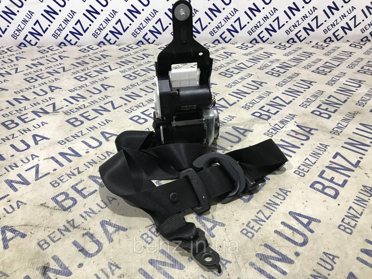 Ремінь безпеки передній лівий Mercedes W204, S204 A2048604586