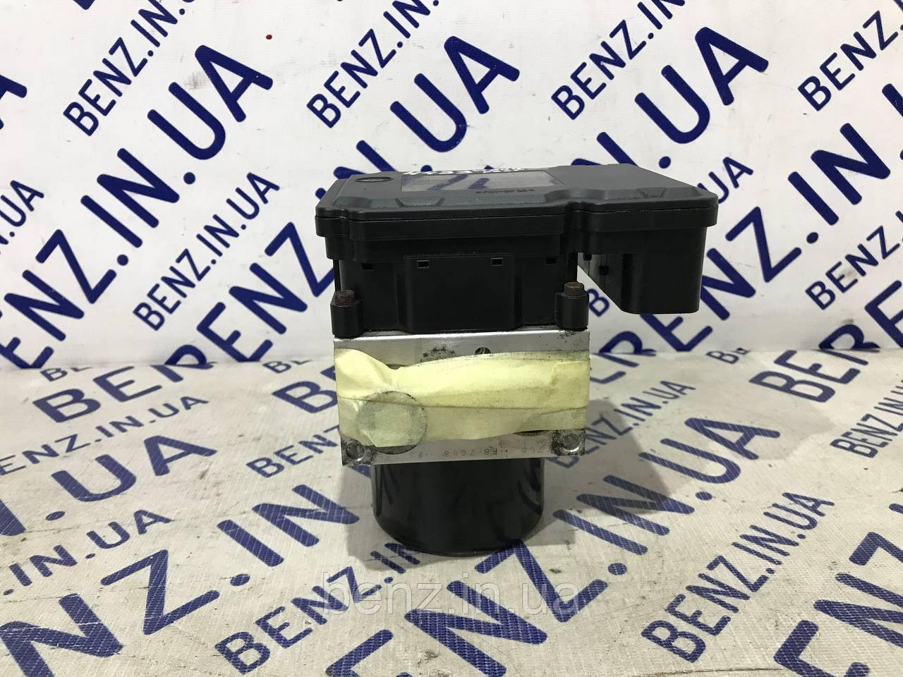 Блок керування ABS Mercedes W204, S204, X204 A1724314412, A1729008403, A1729014000