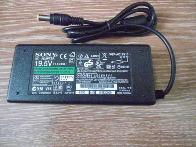 Блок живлення адаптер до ноутбука Sony 19V 4.74 A