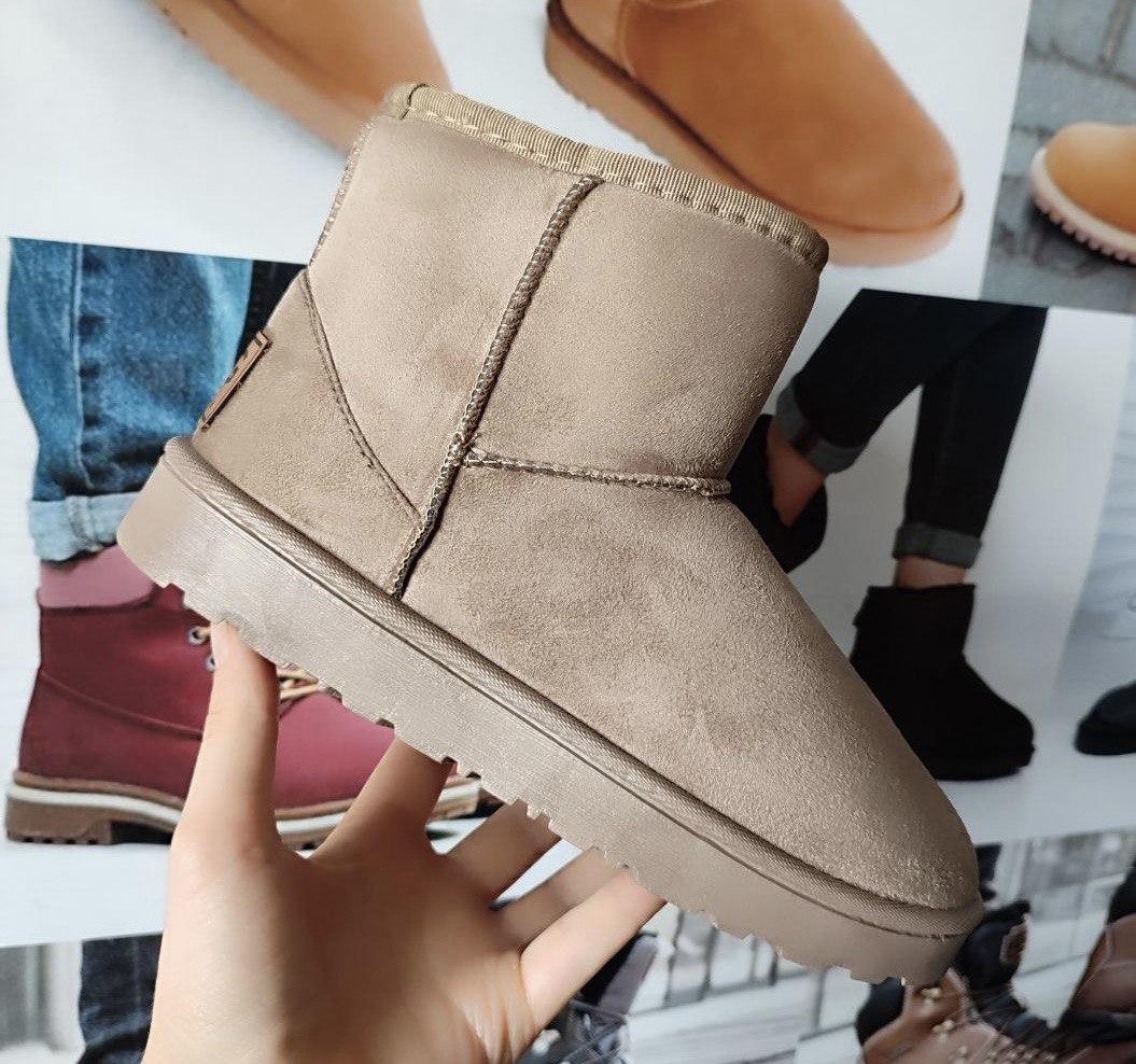 Бежеві зимові уггі UGG низькі еко-шкіряні жіночі теплі