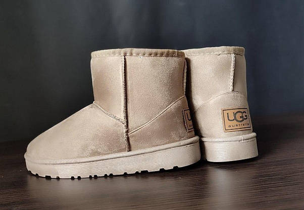 Уги бежеві екозамшеві світлі короткі низькі теплі зимові UGG, фото 4
