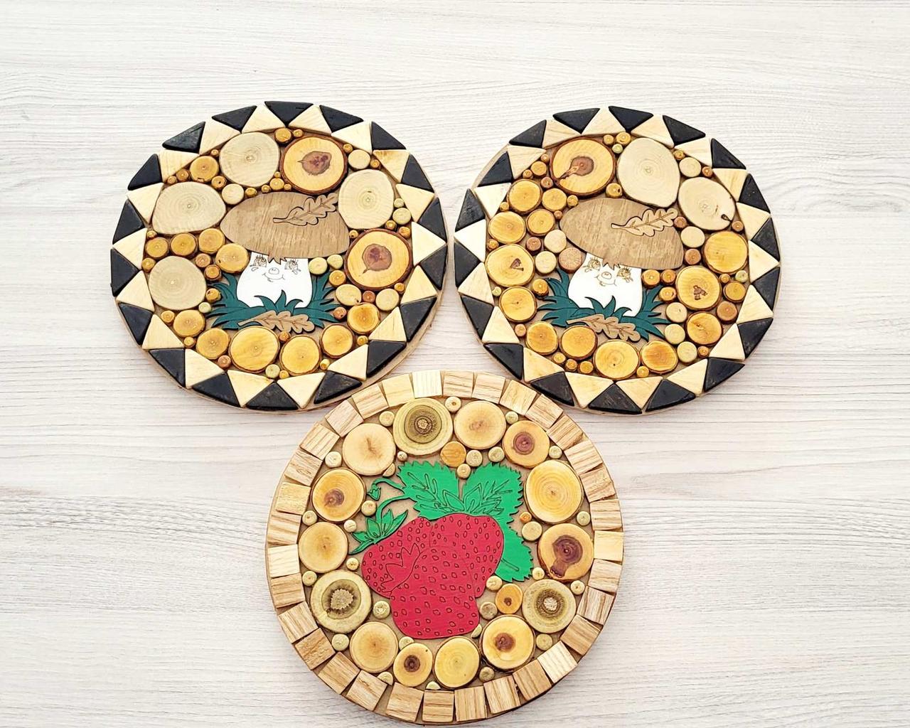 Дерев'яні кухонні красиві підставки під гаряче