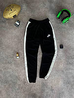 Мужские спортивные штаны Nike черные с лампасами весенние осенние Найк хлопковые повседневные (Bon)