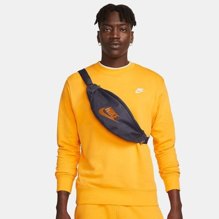 Сумка-бананка на пояс Nike Heritage Waistpack для зберігання дрібних предметів (DB0490-015)