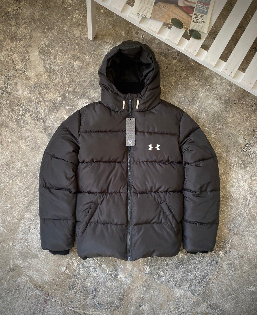 Чоловіча зимова куртка Under Armour чорна коротка до -25 °C з капюшоном Пуховик Андер Армор
