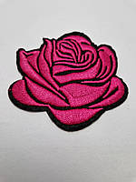 Нашивка термонаклейка роза розовая текстильная вышитая (размер 7.5 см х 6.8 см) в наличии 7 цветов