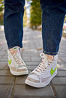 Жіночі стильні якісні демісезонні кросівки білі Nike Blazer High Green Logo, шкіра