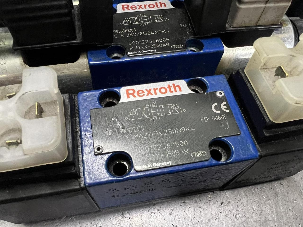 Гідророзподільник Rexroth 4WE6M 62/EW230 N9K4 схема "M" ВЕ6.24 - фото 5 - id-p1959040605