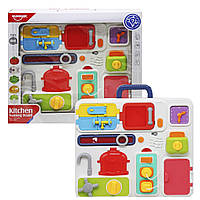 Интерактивная игрушка для маленького ребенка Игровой центр "Маленький повар", свет, звук