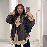 Жіноча подовжена коричнева дублянка в стилі оверсайз., фото 5