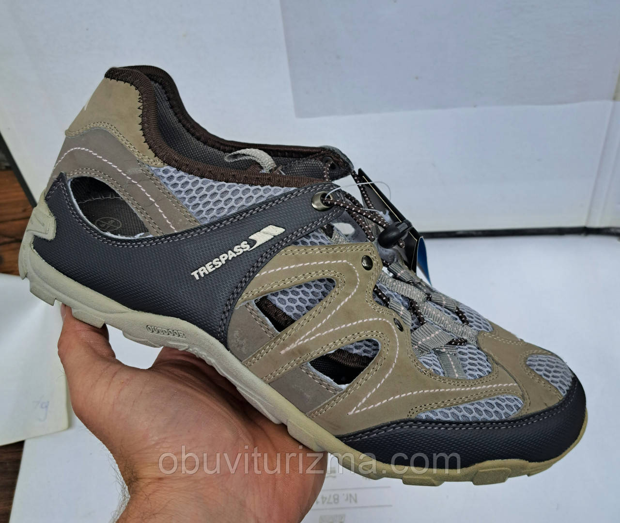 Кросівки фірмові Trespass Damen Cabin Candy (38/41)