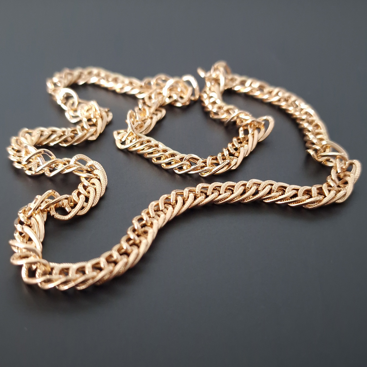 Ланцюжок Аthena з рифленням. Сталь. Позолота 18К. Довжина: 52 см. Товщина: 7 мм