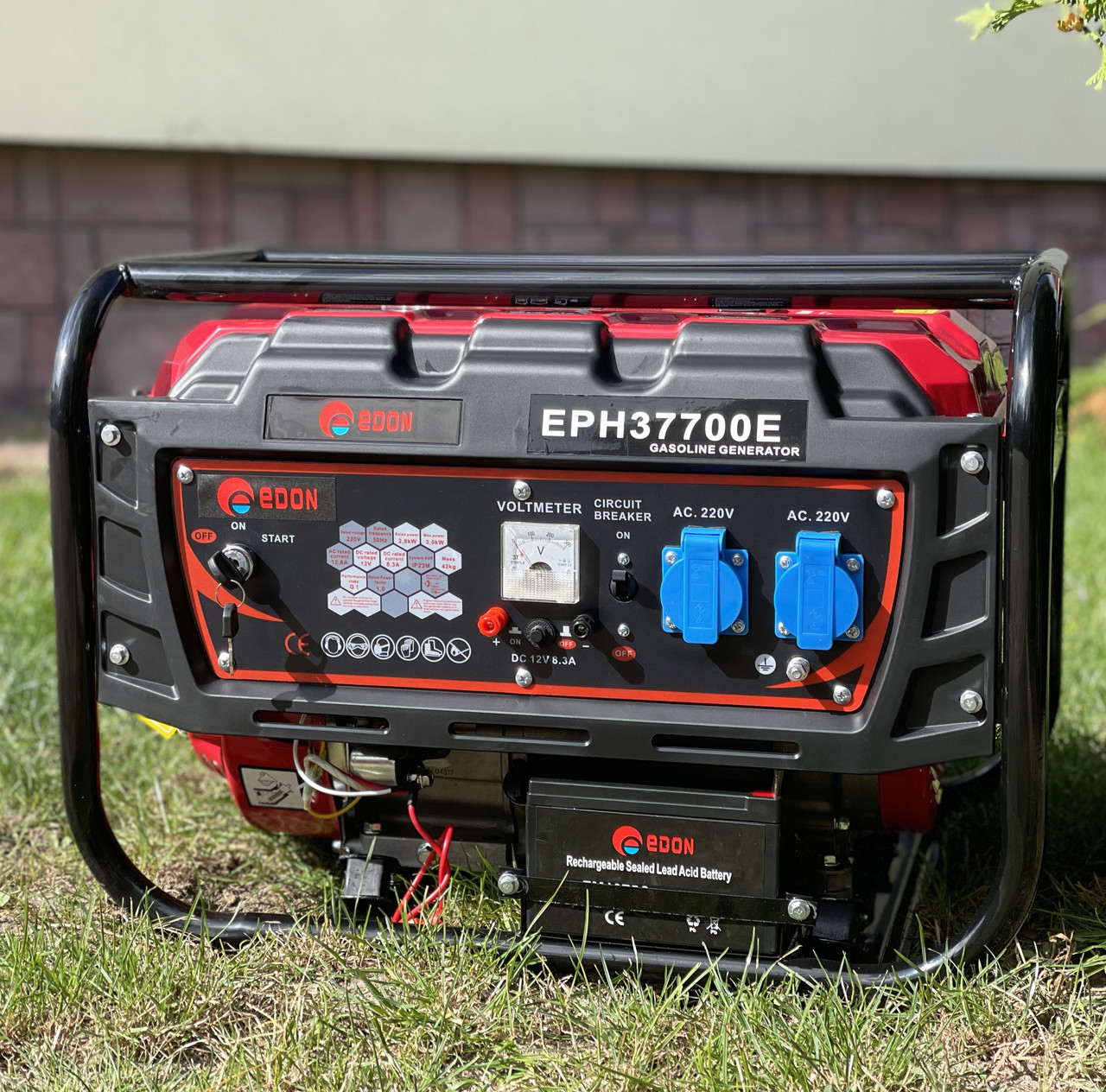 Бензиновий генератор з електрозапуском Edon EPH37700E