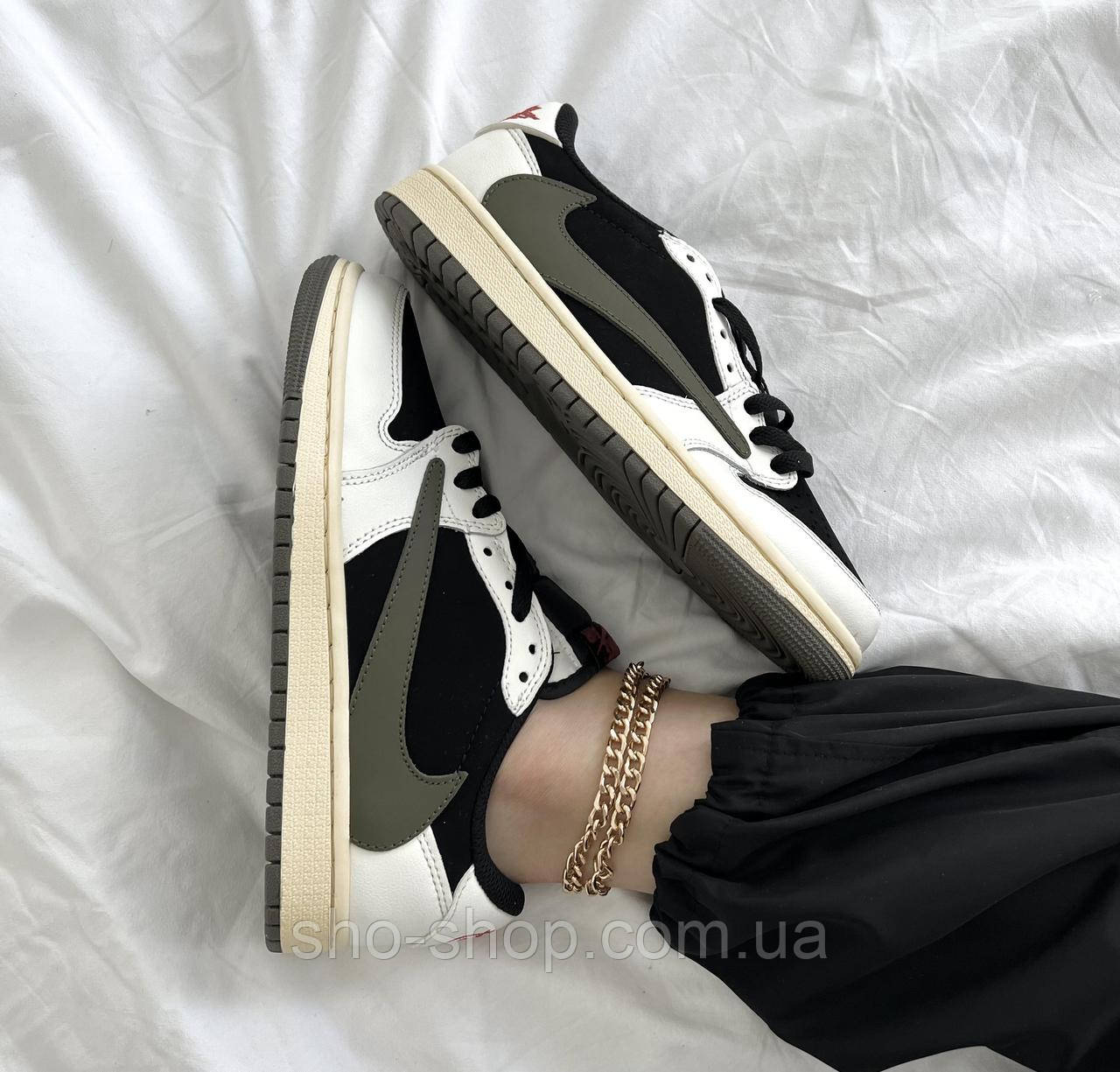 Кросівки Nike Jordan low x Travis Scott Olive