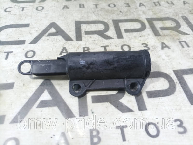 Амортизатор бардачка FORD Focus 3 2.0 2014 (б/у)