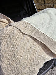 Дитячий в'язаний плед утеплений у коляску (ліжко)