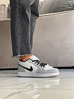 Nike Air Jordan Retro 1 Low Grey White «Black Logo»