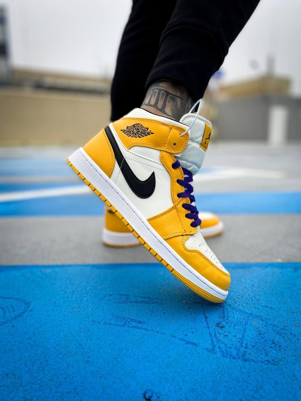Nike Air Jordan 1 Retro Mid SE Lakers ID 1960354485 2570