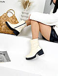 Жіночі лакові черевики ботильйони із закругленим носком на стійкому підборі, фото 8