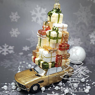 Скляна ялинкова іграшка золотое авто с подарками BMW Komozja Family Santa Claus, фото 1