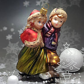 Скляна ялинкова іграшка Пара на коньках Komozja Family Santa Claus, фото 4