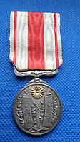 Медаль в честь восшествия на престол императора Тайсё 1915 г. серебро позолота №130
