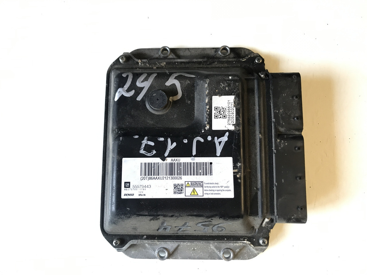 Блок керування двигуном Opel Astra J 1.7CDTI A17DTR A17DTJ MB275700-1190 55579443 No245